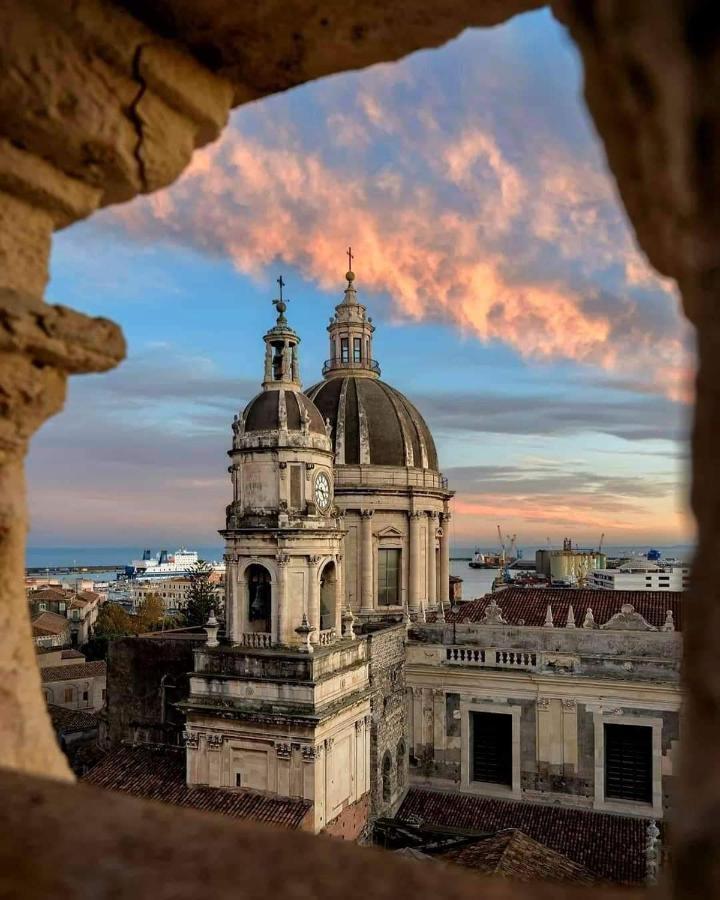 Appartamento Caronda52 Aeroporto di Catania Fontana Rossa Esterno foto